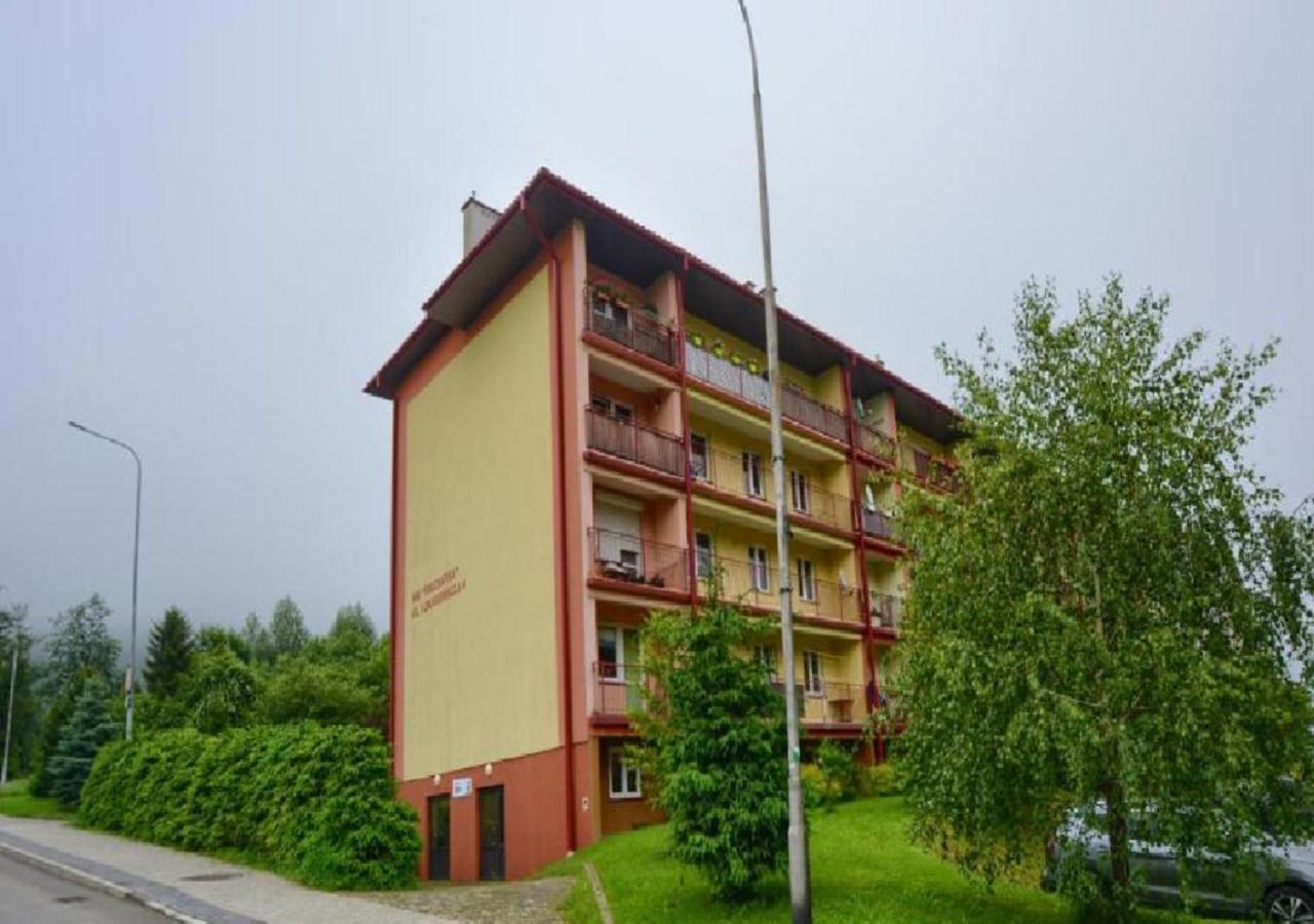 Apartamenty Bieszczadzki Aniol Ustrzyki Dolne Exterior foto