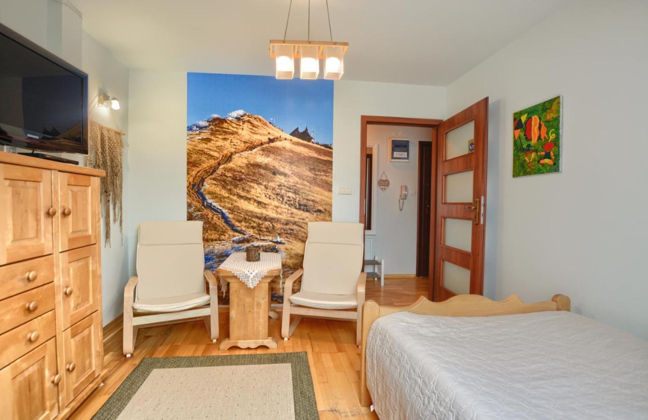 Apartamenty Bieszczadzki Aniol Ustrzyki Dolne Exterior foto